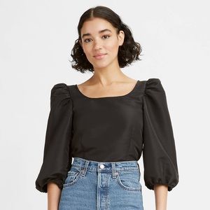 Levi’s Puff Sleeve Top NWT